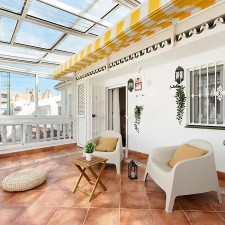 Casa Con Encanto Frente Al Mar * Málaga